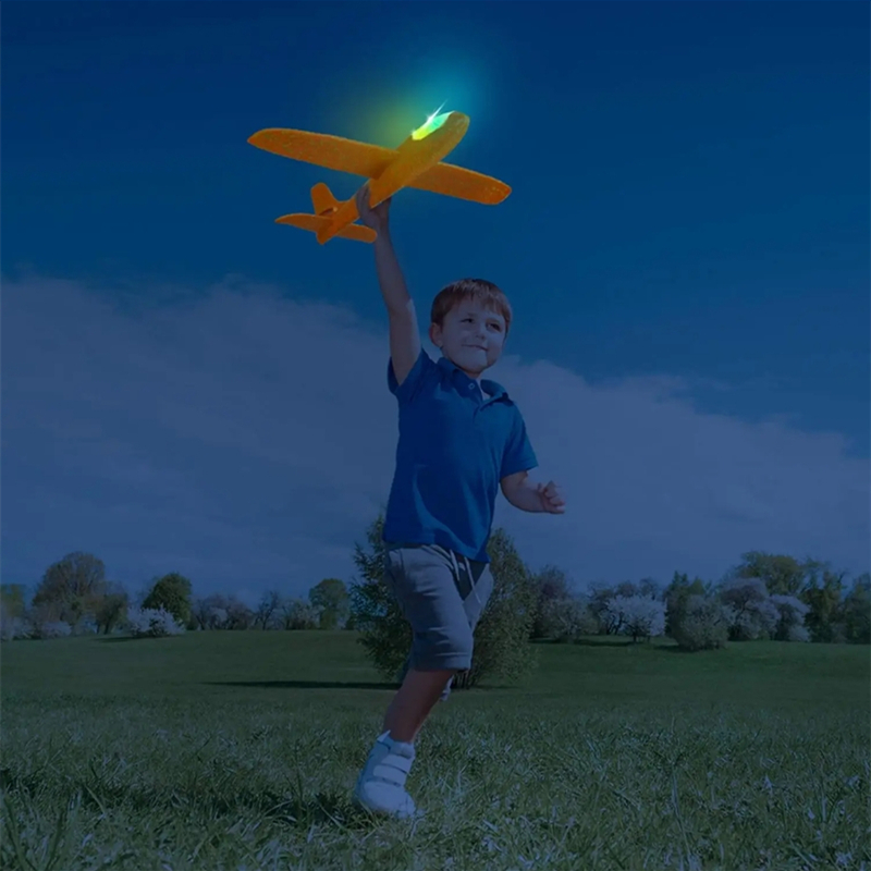 電動泡飛行機グライダー手投げ飛行機 LED ライト付き自動飛 - Kids Toys Supplier のレビューと価格