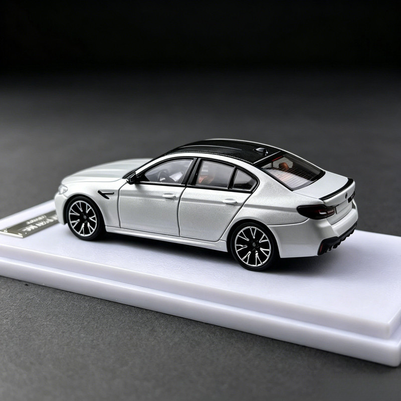 Howie モデル 1/64 新型 BMW M5 F90 ダ - Kids Toys Boys のレビューと価格